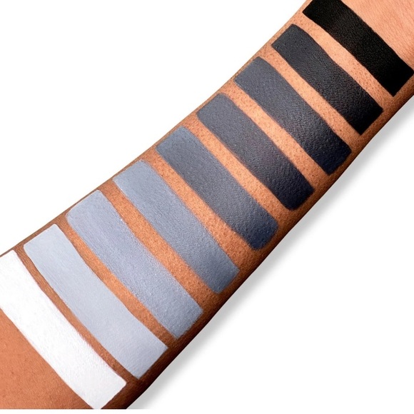 Suva Beauty Hydra Liner Doodle Duo Cake Eyeliner Grease & Panda BNIB - Picture 3 of 16